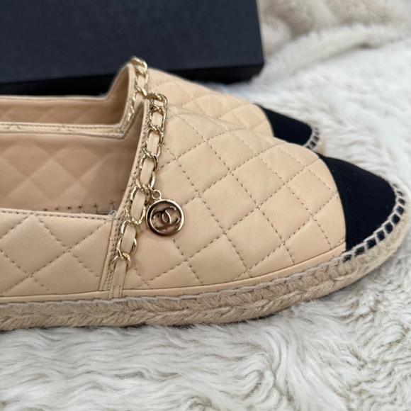 Chanel Beige & Black Chain Quilted Leather Espadrilles - Picture 3 of 14
